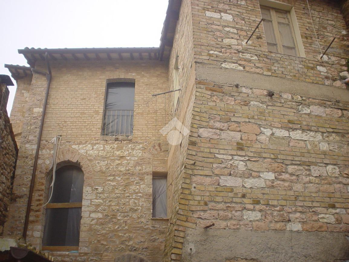 Casa indipendente in vendita a Spello