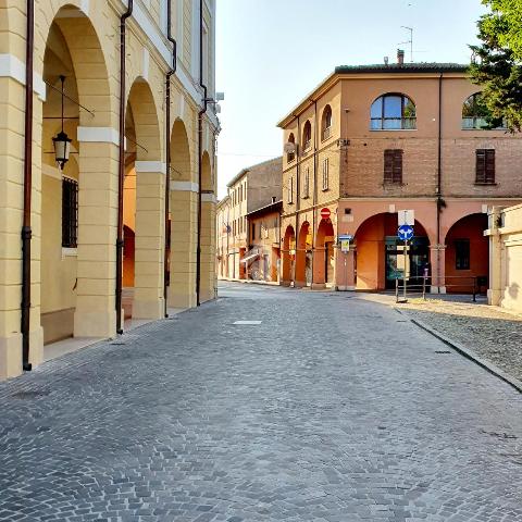 Bilocale in Via G. Matteotti 15, Cento - Foto 1