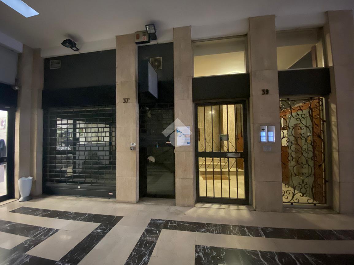 Negozio in Corso Palestro 37, Brescia, {3} - Foto 1