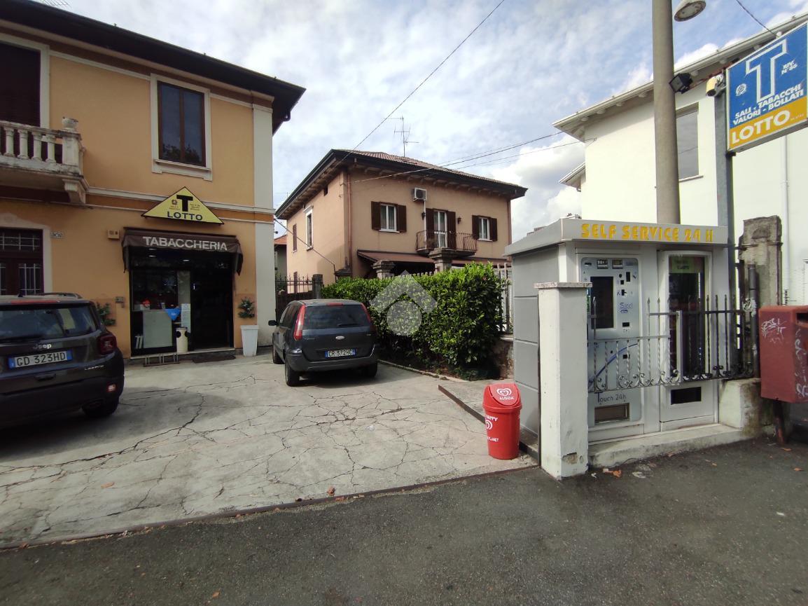 Negozio in Via Corsica 302, Brescia, {3} - Foto 2