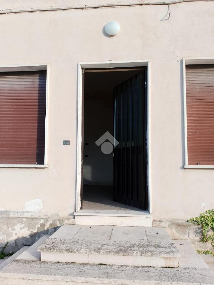 Ufficio in Via Valcamonica 19, Brescia, {3} - Foto 2