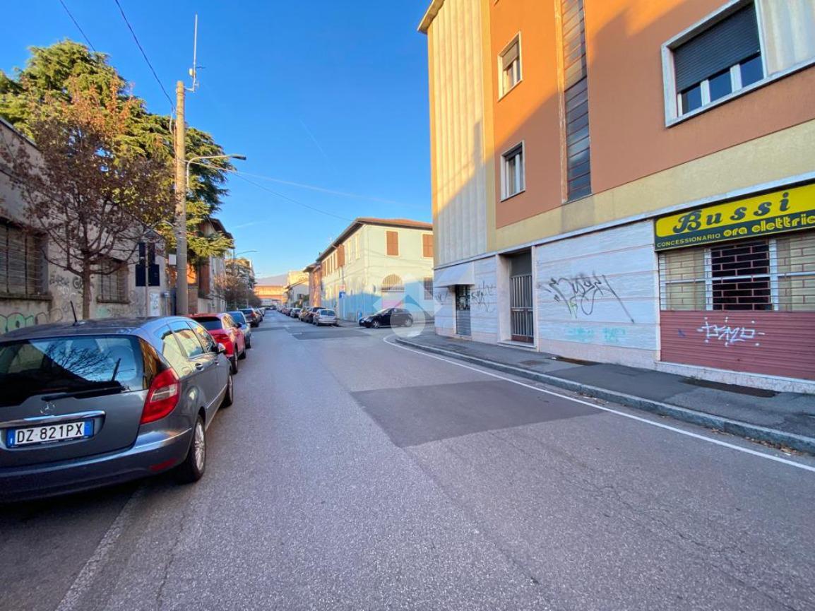 Negozio in Via Aquileia, Brescia, {3} - Foto 2