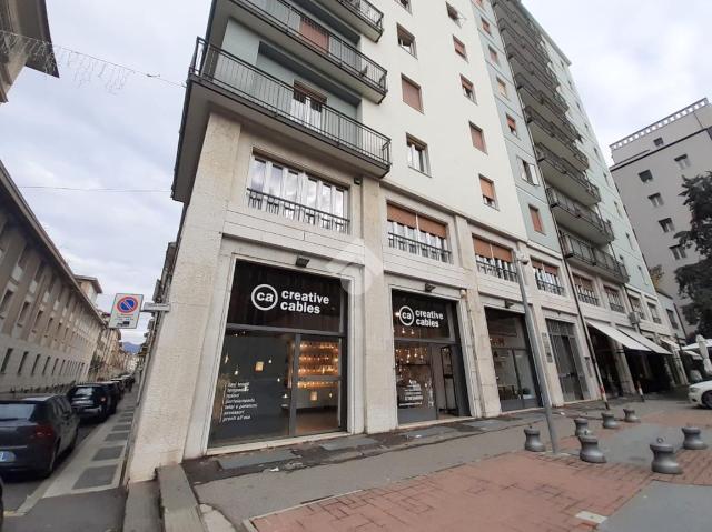 Negozio in Via Vittorio Emanuele II 29, Brescia - Foto 1