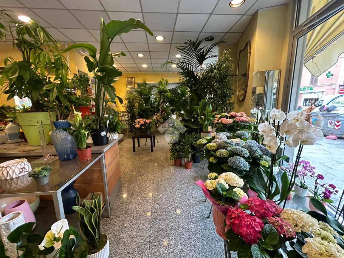 Negozio in Via S. Faustino 42, Brescia, {3} - Foto 2