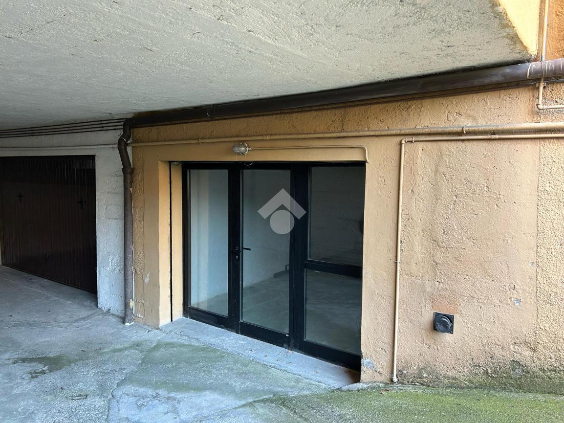 Magazzino in Viale Caduti del Lavoro 100, Brescia, {3} - Foto 2