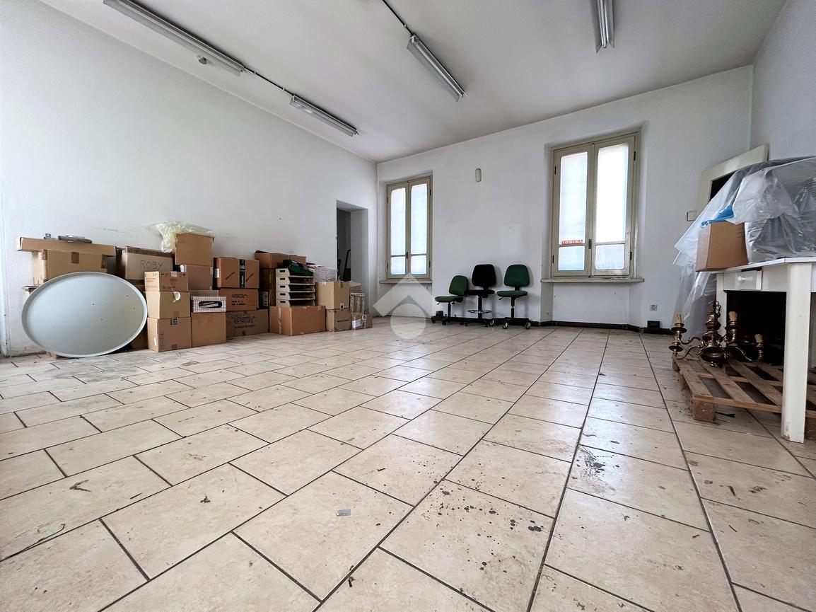 Magazzino in Via Padre Mario Zanardi 1, Soncino, {3} - Foto 1