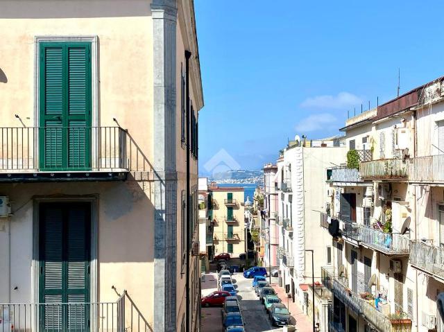 Apartament in Via Guglielmo Oberdan 10, Pozzuoli - Photo 1