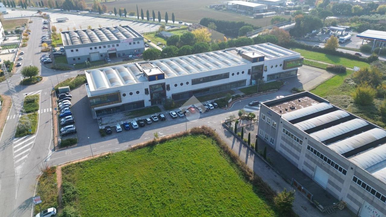 Ufficio in Via Enrico Fermi 96, Desenzano Del Garda, {3} - Foto 1