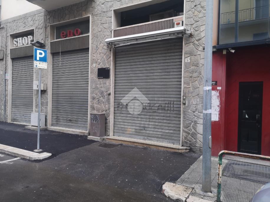Negozio in Via Trento, Foggia, {3} - Foto 2