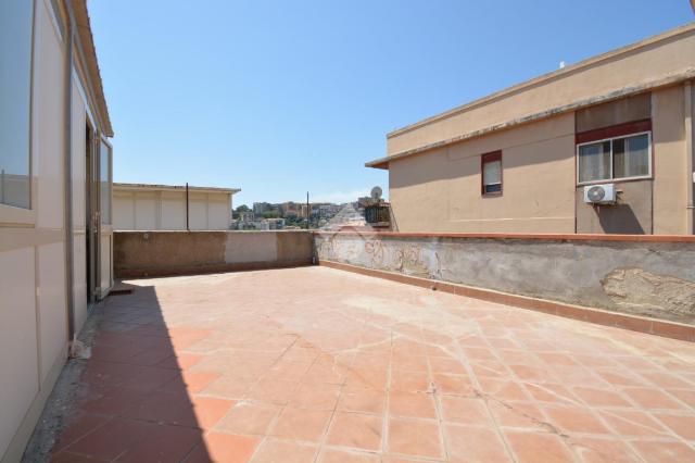 3-room flat in Viale Principe Umberto 17, Messina - Photo 1