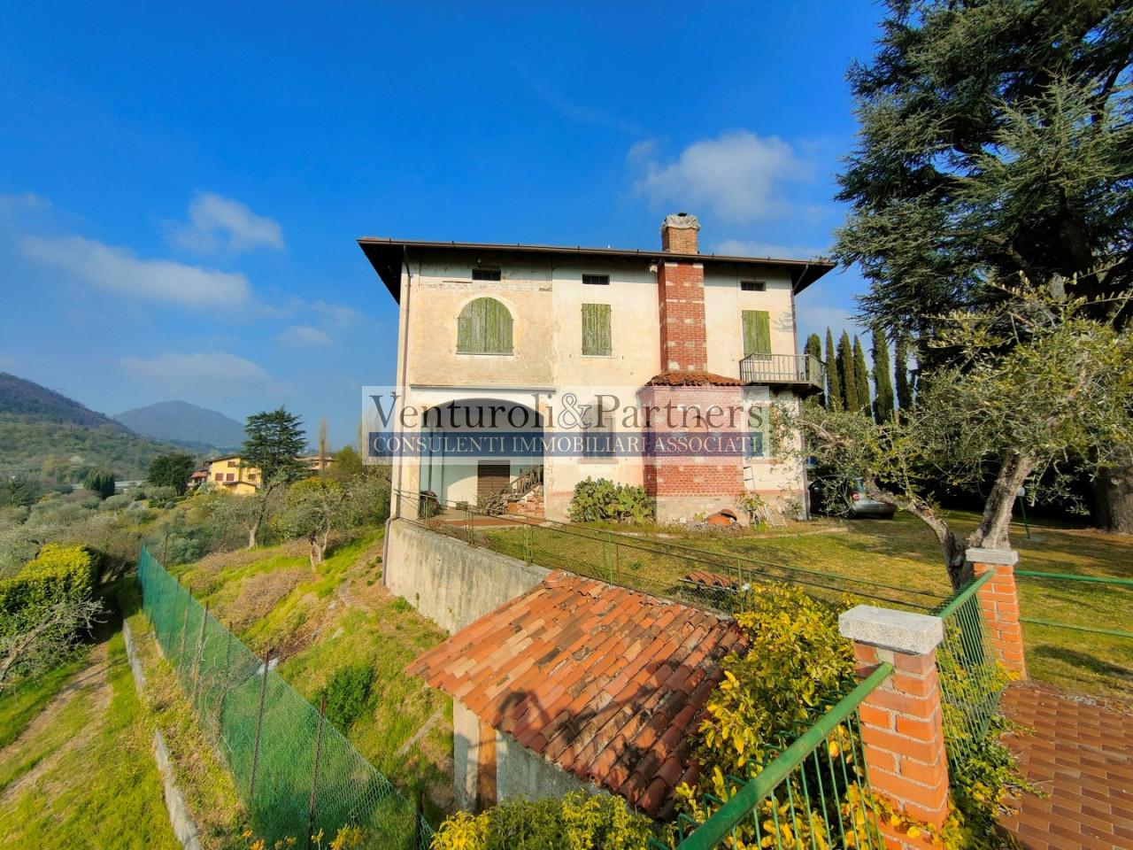 Villa in vendita a Salo'