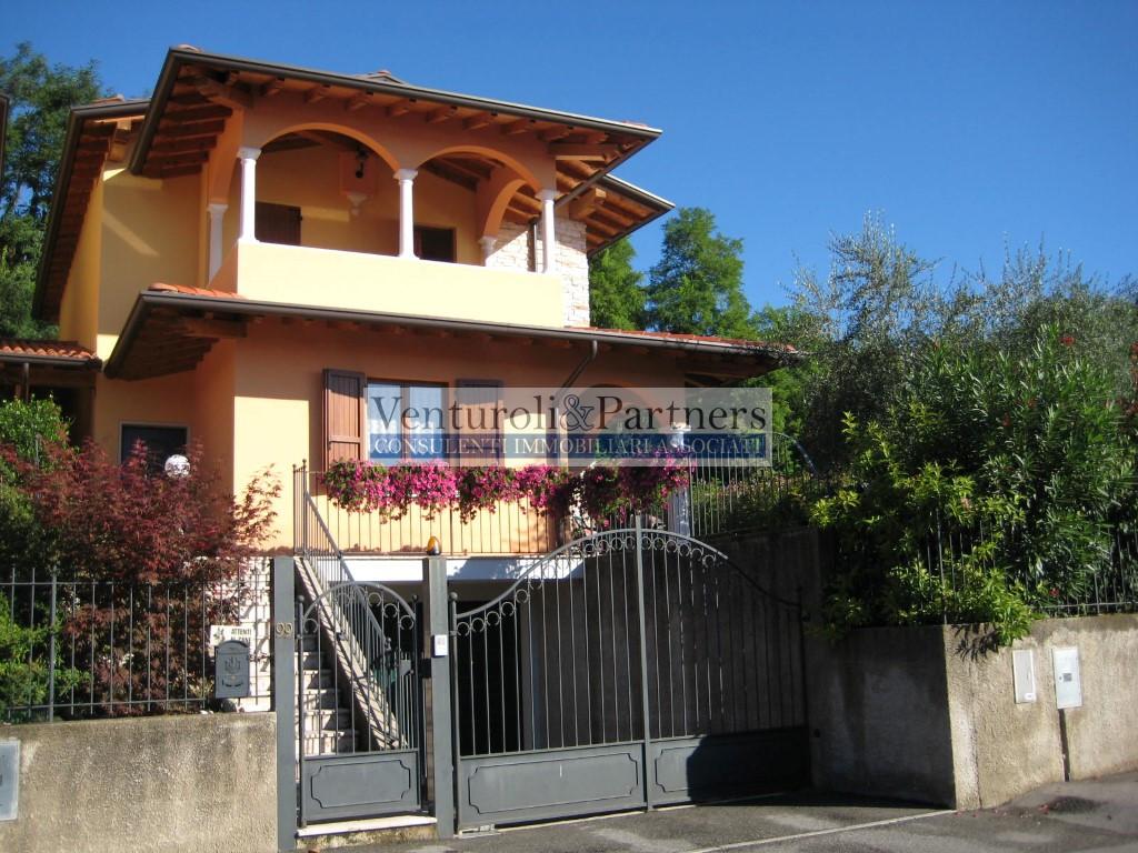 Villa in vendita a Salo'