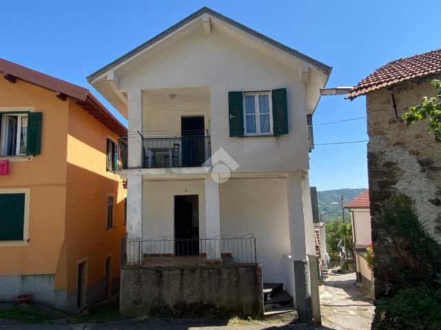 Detached house in Via Chistane Marzano 3, Torriglia - Photo 1