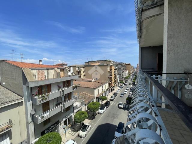 Quadrilocale in {3}, Viale Regina Margherita 112 - Foto 1