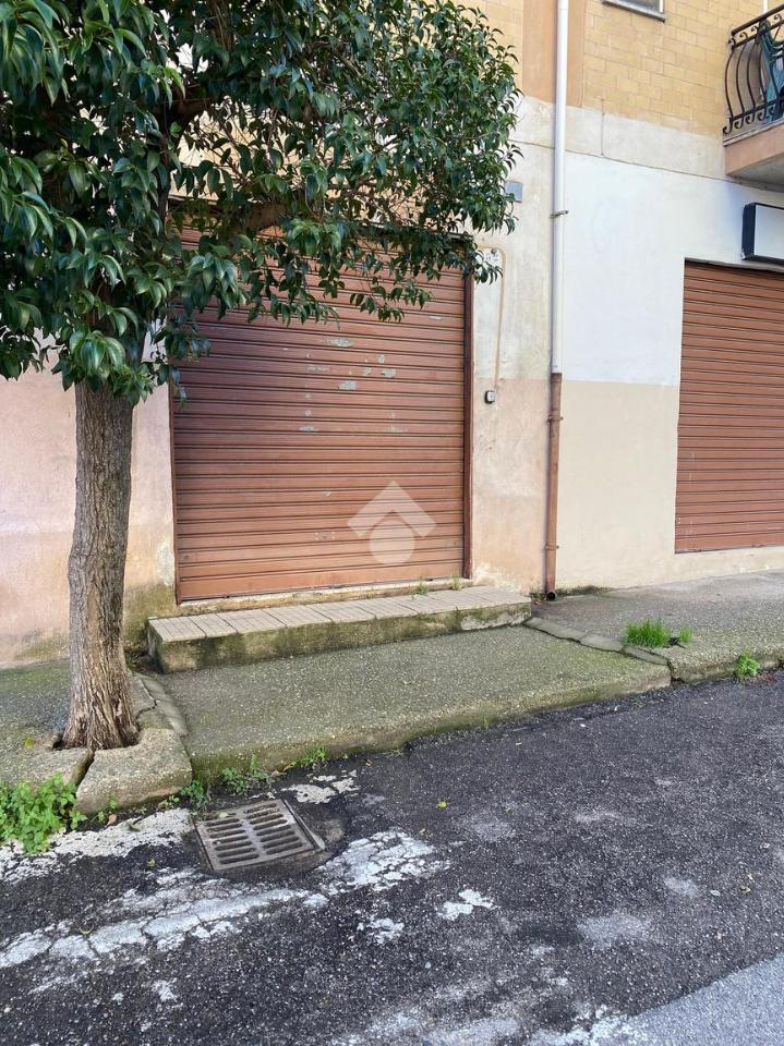 Magazzino in Via Lazio 52, Corigliano-Rossano, {3} - Foto 2