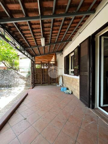 Villa a schiera in {3}, Via Lago Lucrino 182 - Foto 1