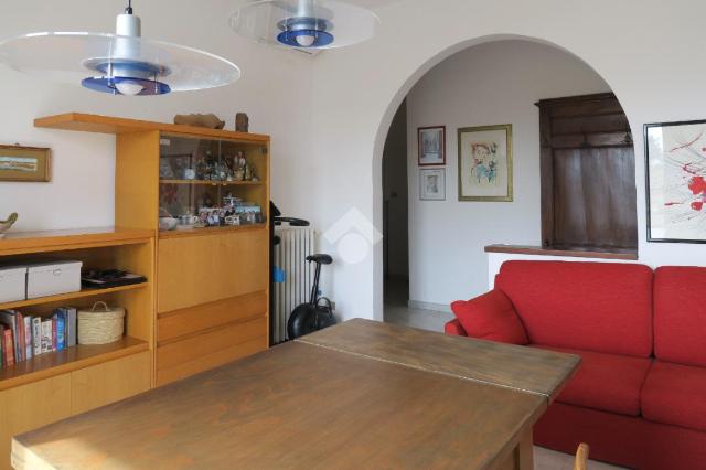 3-room flat in Via Achille Grandi 8, Budrio - Photo 1