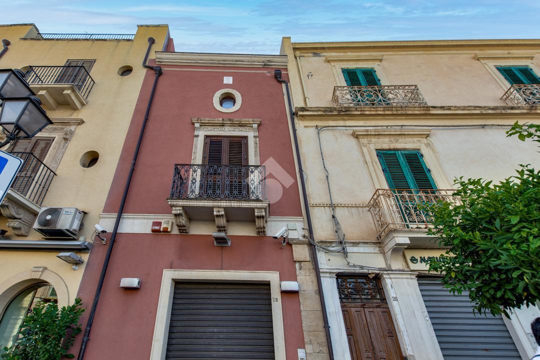 Negozio in Via Piraino 28, Milazzo, {3} - Foto 1