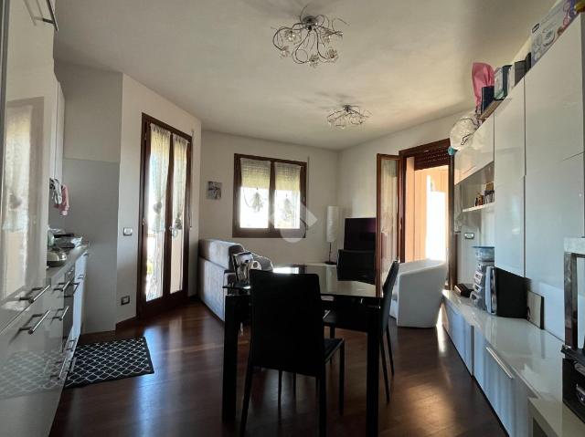 2-room flat in Via della Repubblica 41, Cavriago - Photo 1