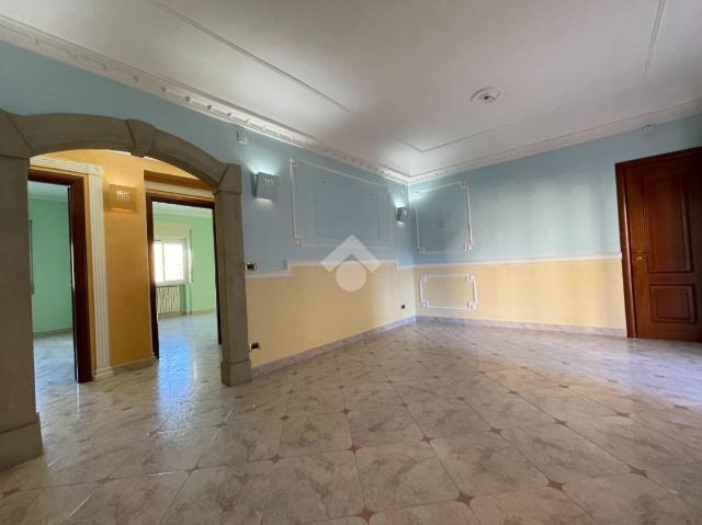 Vierzimmerwohnung in Via dei Mille, Cosenza - Foto 1