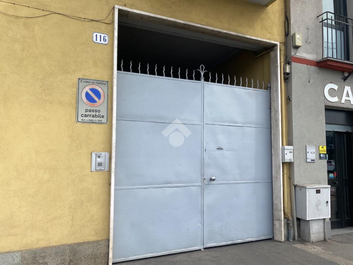 Magazzino in Via Reiss Romoli 116, Torino - Foto 1