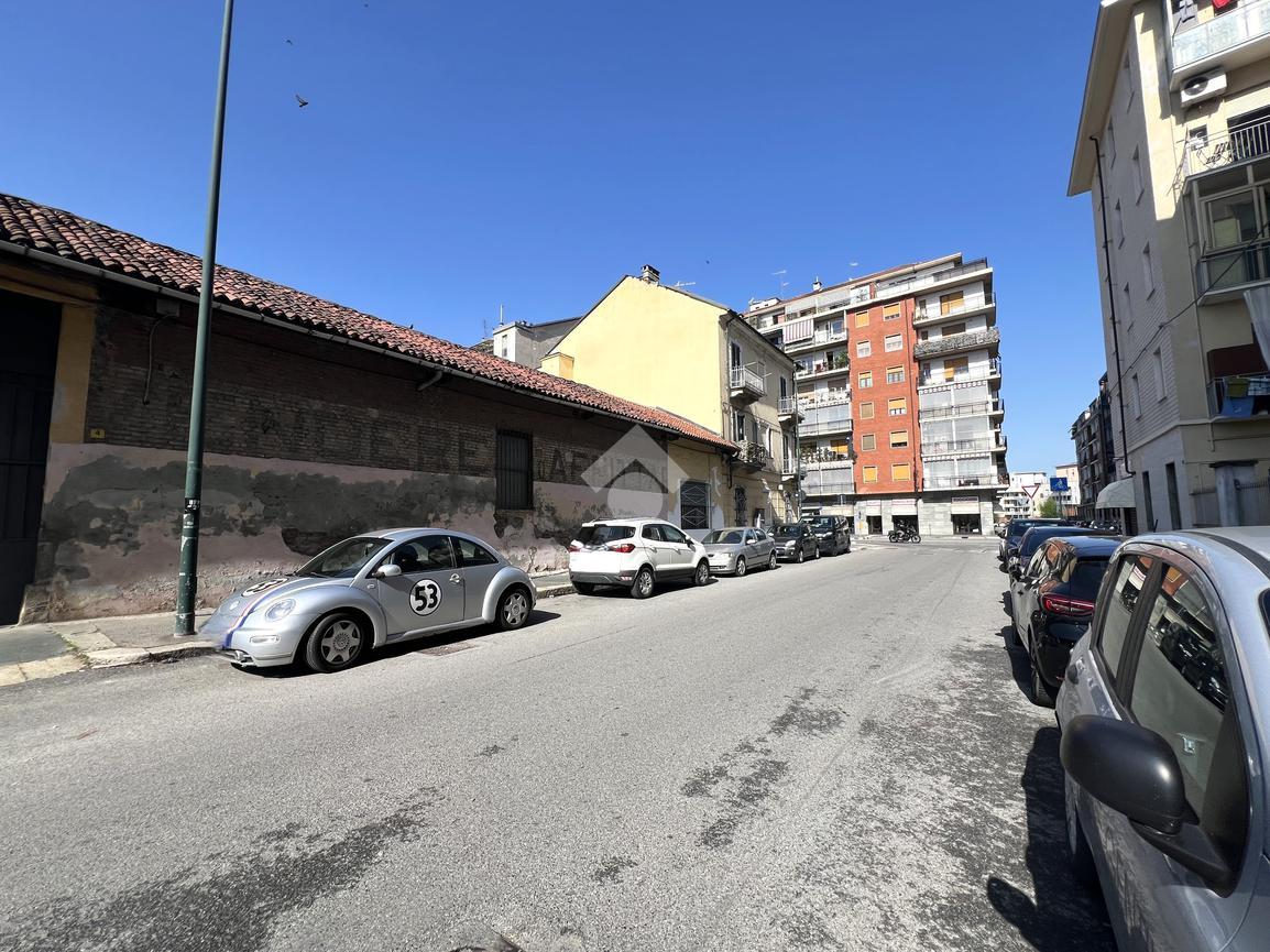 Magazzino in Via Durando 4, Torino, {3} - Foto 2