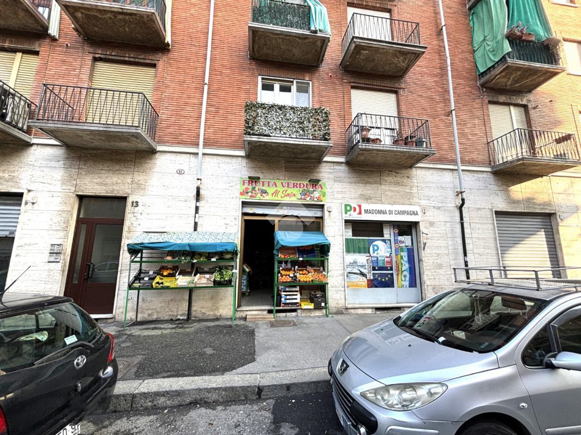 Negozio in Via Assisi 13, Torino, {3} - Foto 1