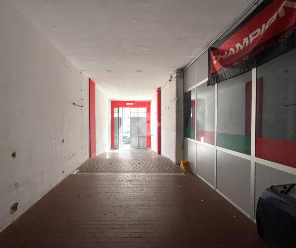 Laboratorio in Via Grosso 5, Torino, {3} - Foto 2