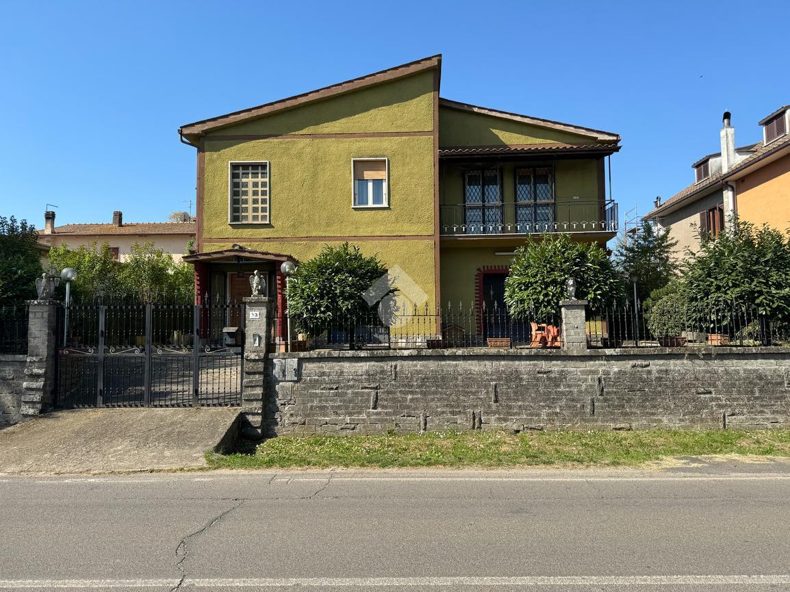 Villa in vendita a Bassano In Teverina
