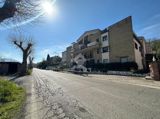 Quadrilocale in Via Camerano, Orte - Foto 1