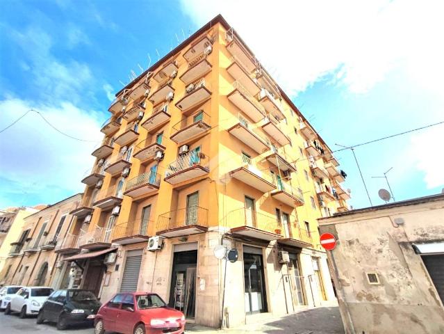 3-room flat in Via Giuseppe Ricciardi 62, Foggia - Photo 1