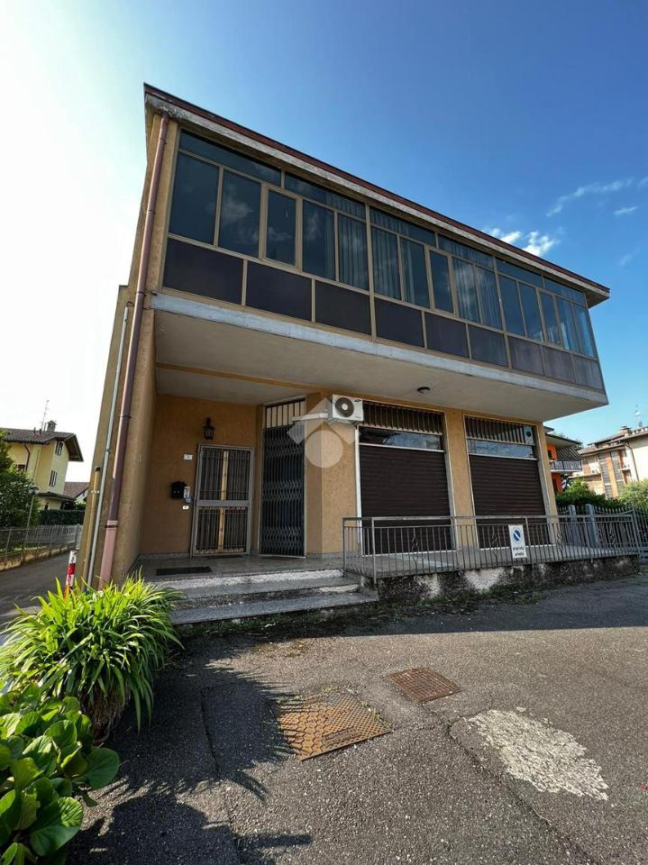 Villa in vendita a Urgnano