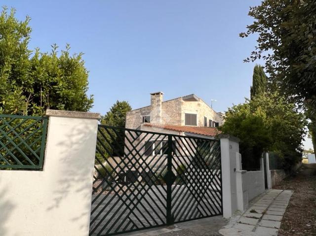 Mansion in Via Parco dei Principi, Casamassima - Photo 1