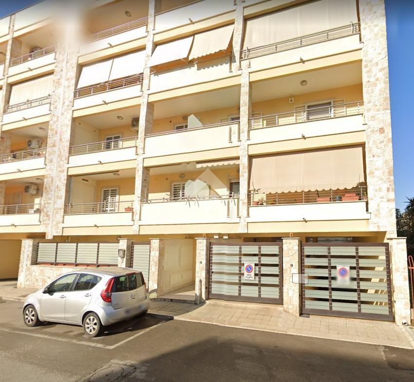 Magazzino in Via Bari 96, Casamassima, {3} - Foto 1