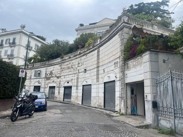 Boxen in Via Nicola Ricciardi, Napoli - Foto 1