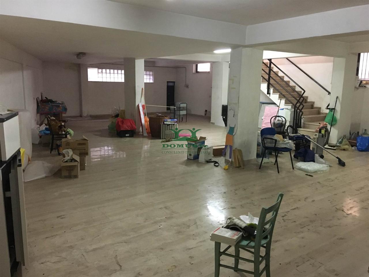 Magazzino in Via Mercadante, Andria, {3} - Foto 1