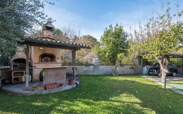 Villa in Via dei Laghi 25, Ciampino - Foto 1