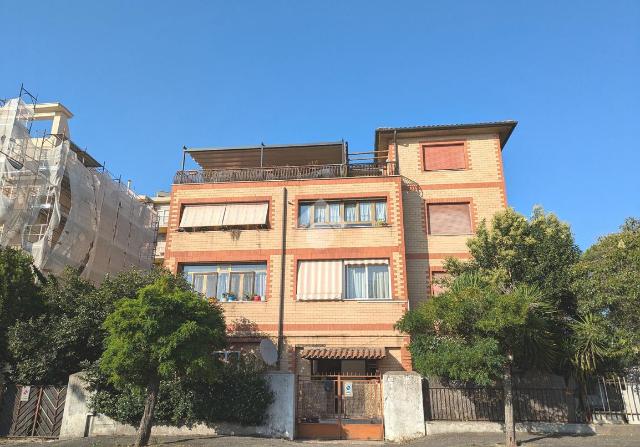 2-room flat in Via Gorizia 54, Ciampino - Photo 1