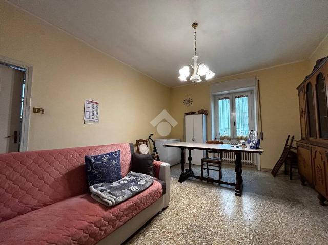 2-room flat in Via Monte Sabotino 9, Campobasso - Photo 1