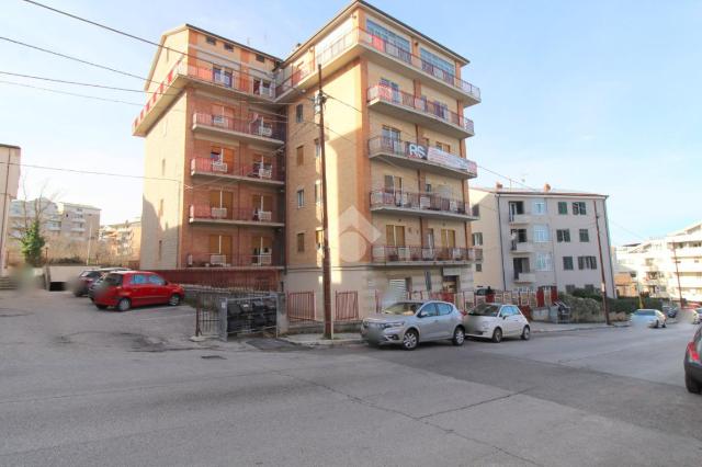 3-room flat in Via Conte Rosso 21, Campobasso - Photo 1