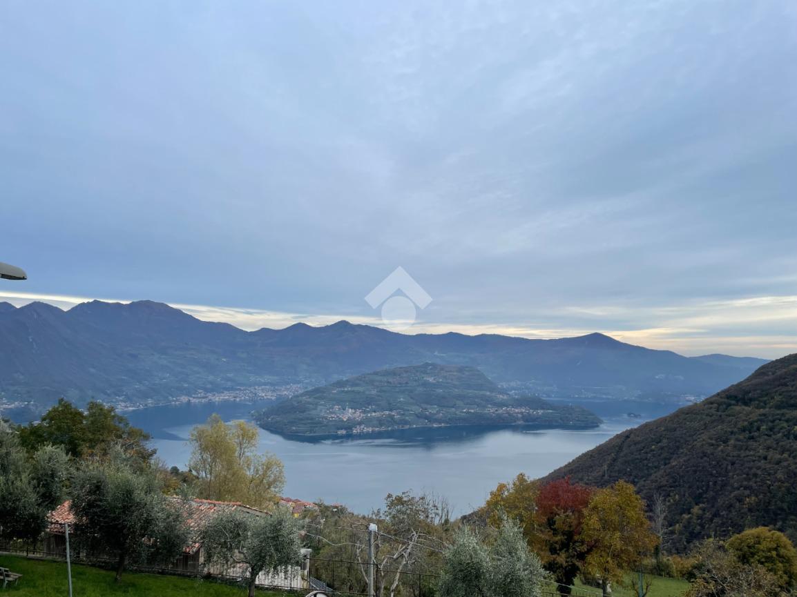 Casa indipendente in vendita a Parzanica