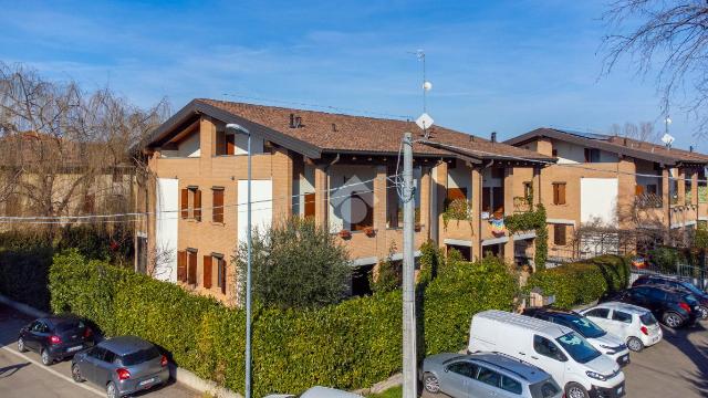 Quadrilocale in Via Martiri della Libertà 7, Lesignano de' Bagni - Foto 1