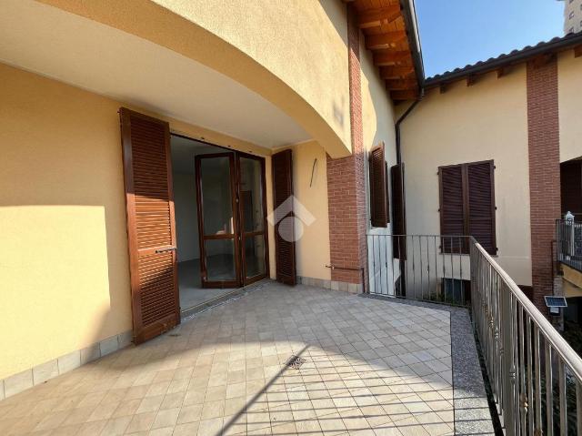 3-room flat in Via Carlo Agrati 16, Meda - Photo 1