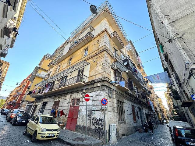 Dreizimmerwohnung in Vico Tutti Santi 41, Napoli - Foto 1