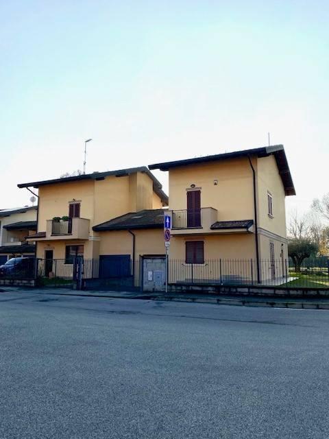 Villa in vendita a Ospedaletto Lodigiano