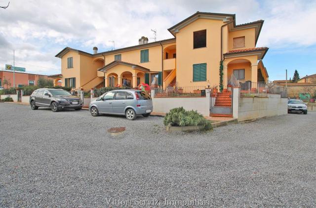 4-room flat in Via della Resistenza, Montepulciano - Photo 1