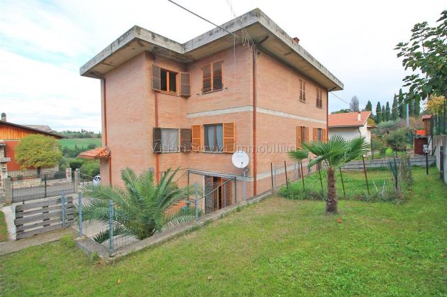 3-room flat in Via Monte Bianco, Torrita di Siena - Photo 1