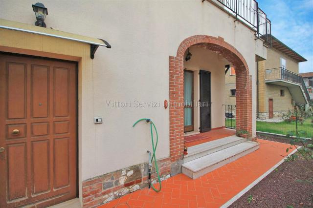 3-room flat in Via Firenze, Torrita di Siena - Photo 1