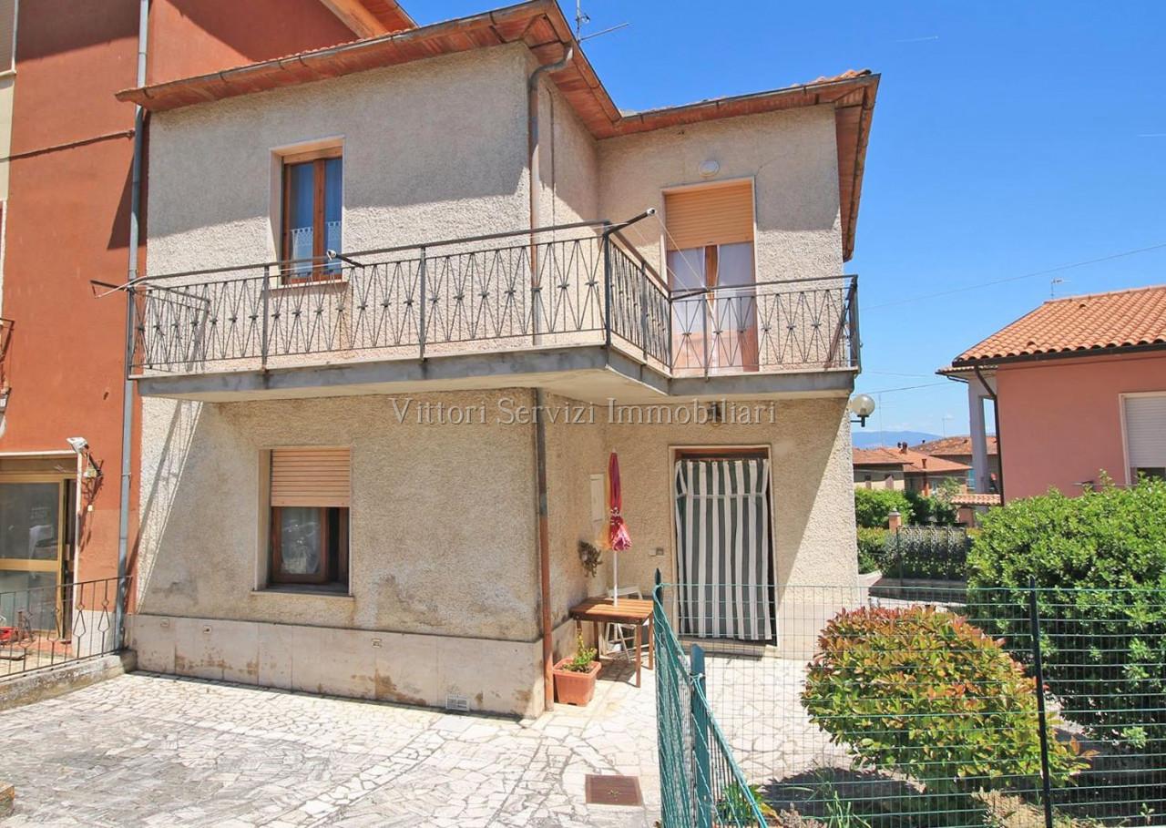 Villa in vendita a Torrita Di Siena