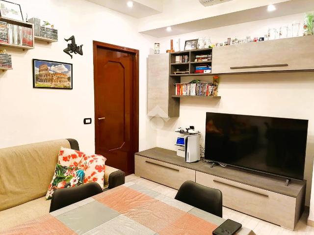 3-room flat in Via Tintoretto 4, Buccinasco - Photo 1